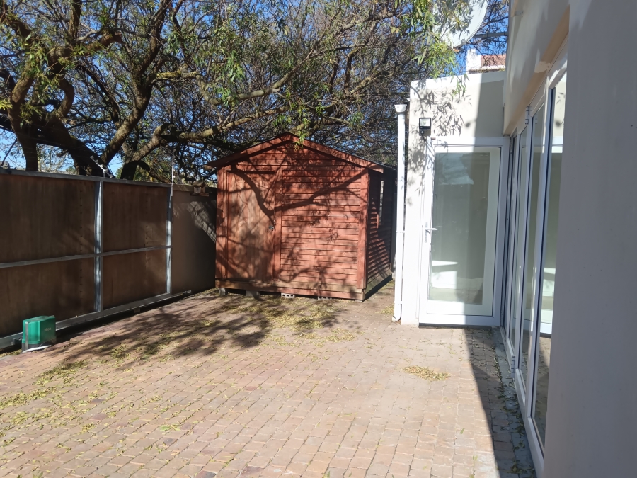 To Let 3 Bedroom Property for Rent in Blouberg Sands Western Cape